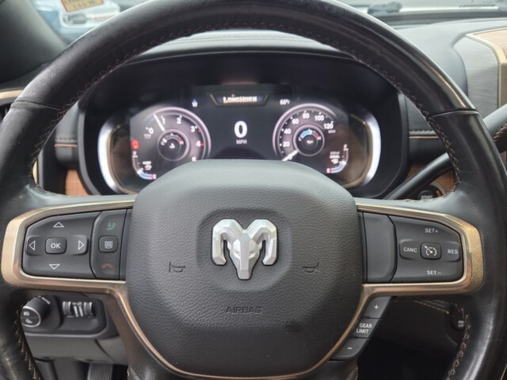 Used 2024 RAM 3500 Limited w/ Towing Technology Group AWD/4WD image 28