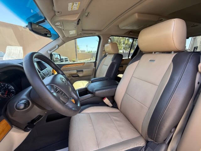 Used 2014 Nissan Armada Platinum w/ Platinum Reserve Package AWD/4WD image 17