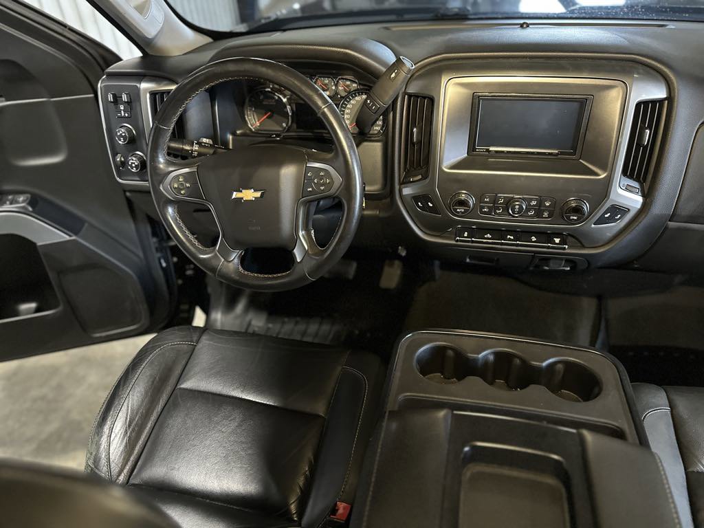 Used 2016 Chevrolet Silverado 2500 LT w/ Midnight Edition image 38
