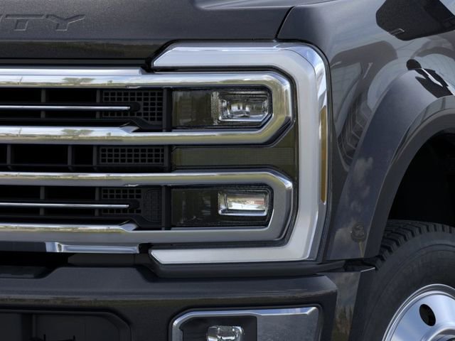 New 2026 Ford F450 Platinum image 18