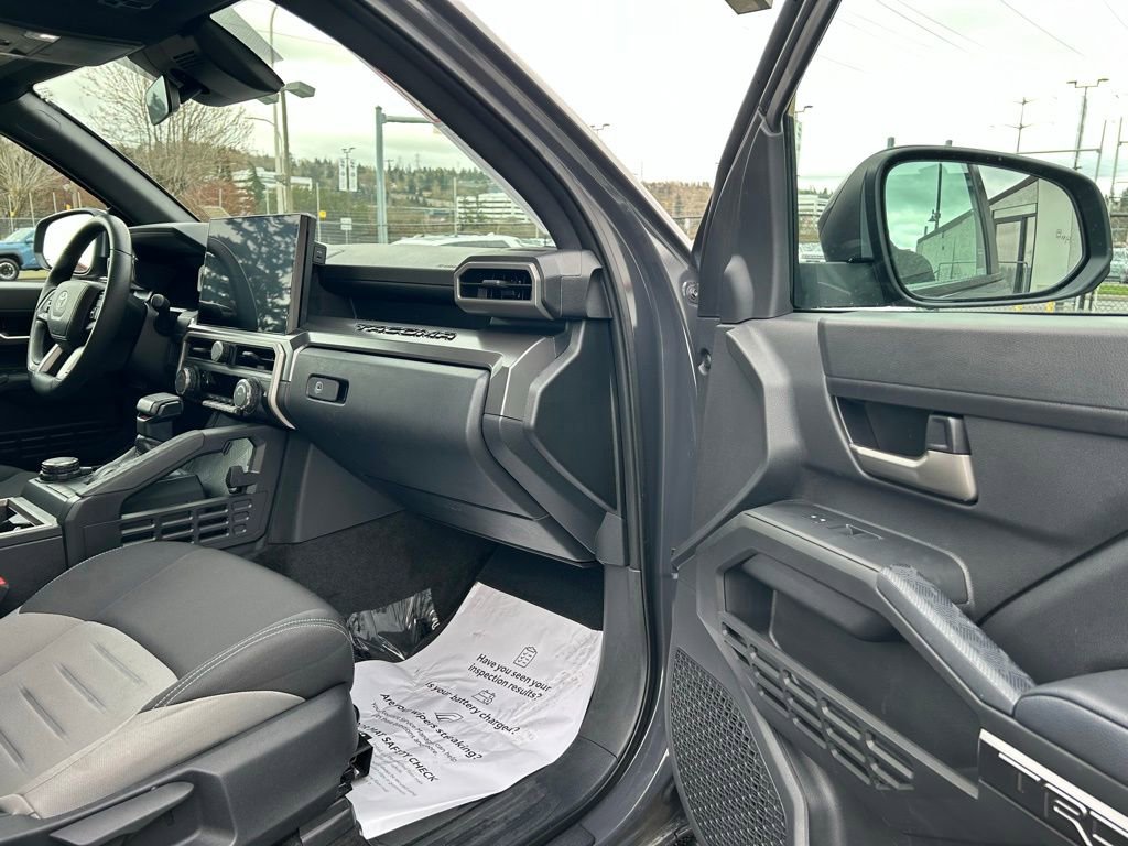 Certified 2024 Toyota Tacoma TRD Sport AWD/4WD image 15