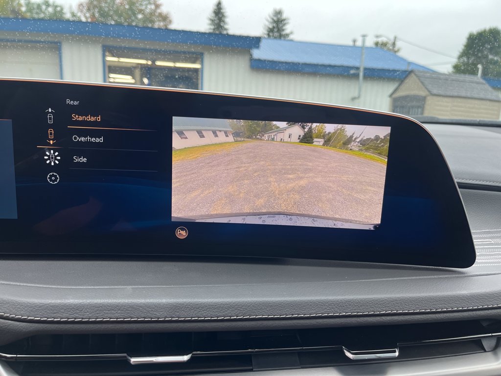 Used 2025 Cadillac XT4 Premium Luxury AWD/4WD image 26