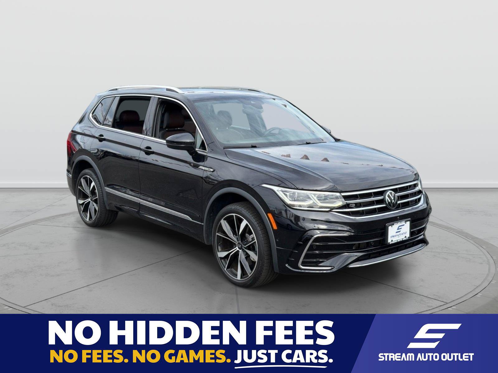 Used 2024 Volkswagen Tiguan SEL R-Line