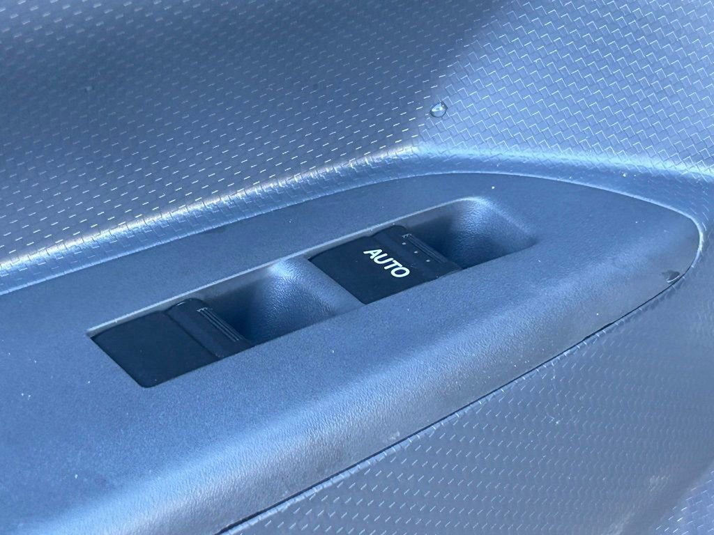 New 2024 Chevrolet Low Cab Forward image 31