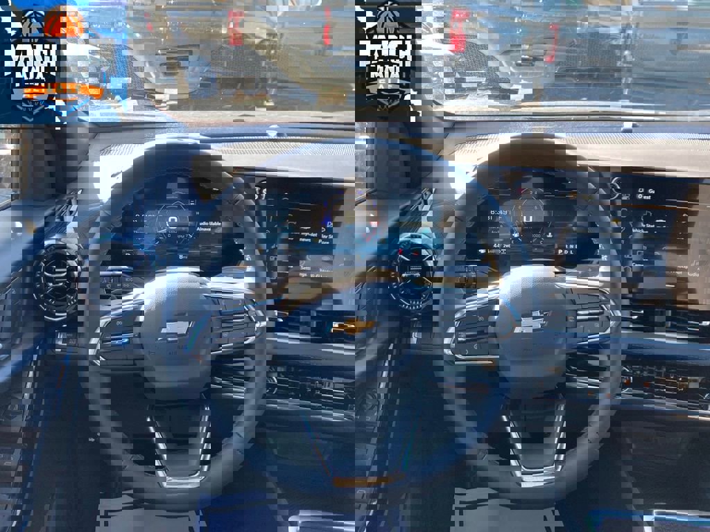 New 2026 Chevrolet Equinox LT image 12