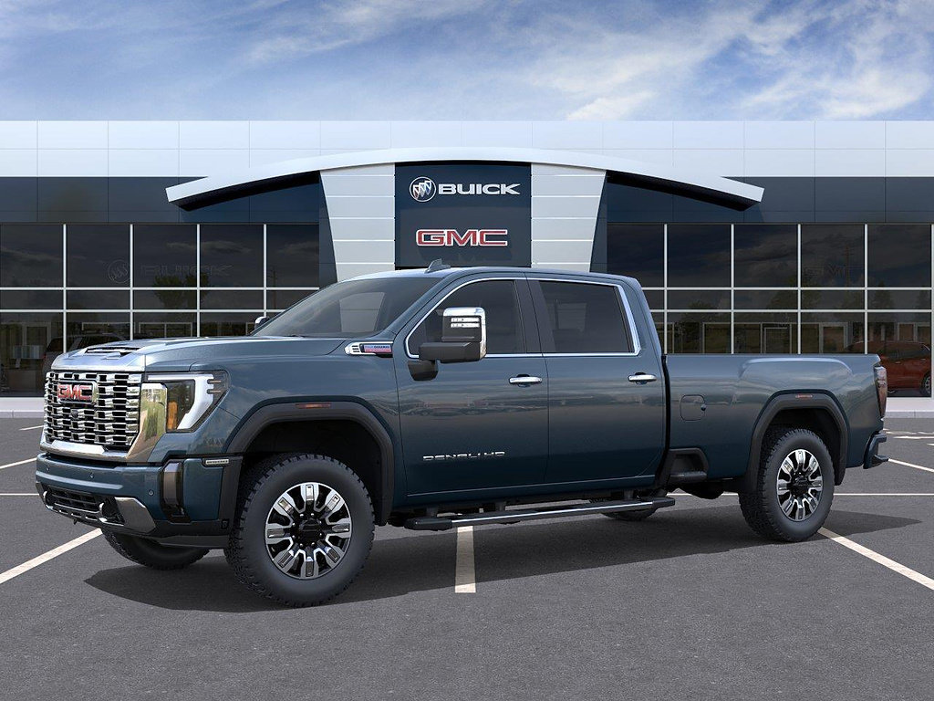 New 2026 GMC Sierra 2500 Denali AWD/4WD image 2