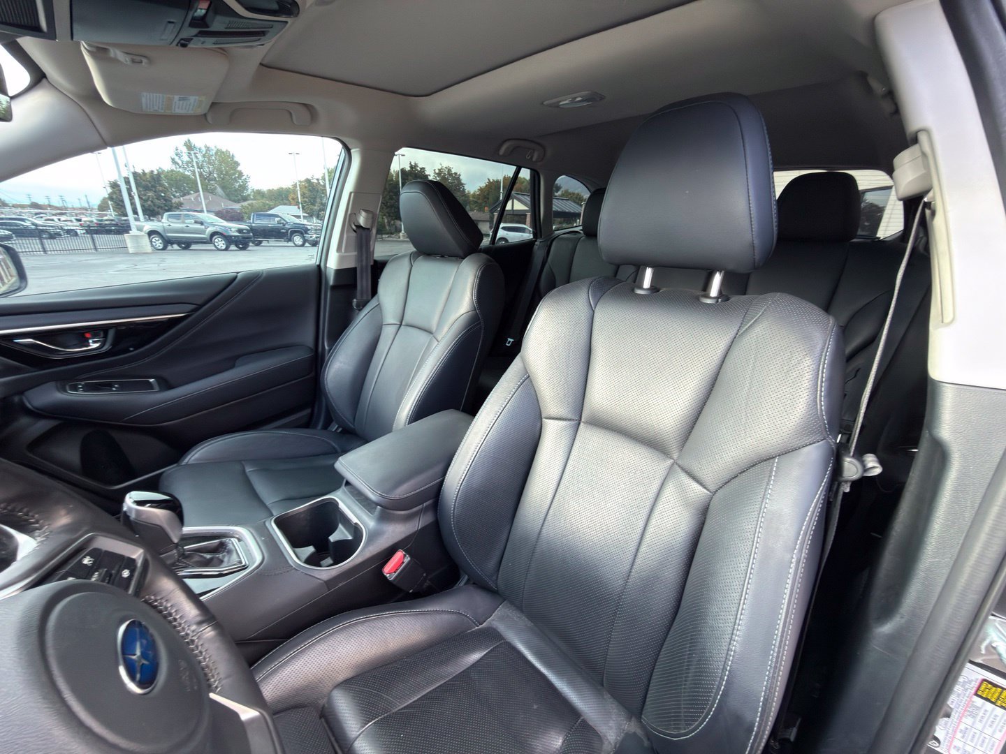 Used 2023 Subaru Outback Touring XT AWD/4WD image 8