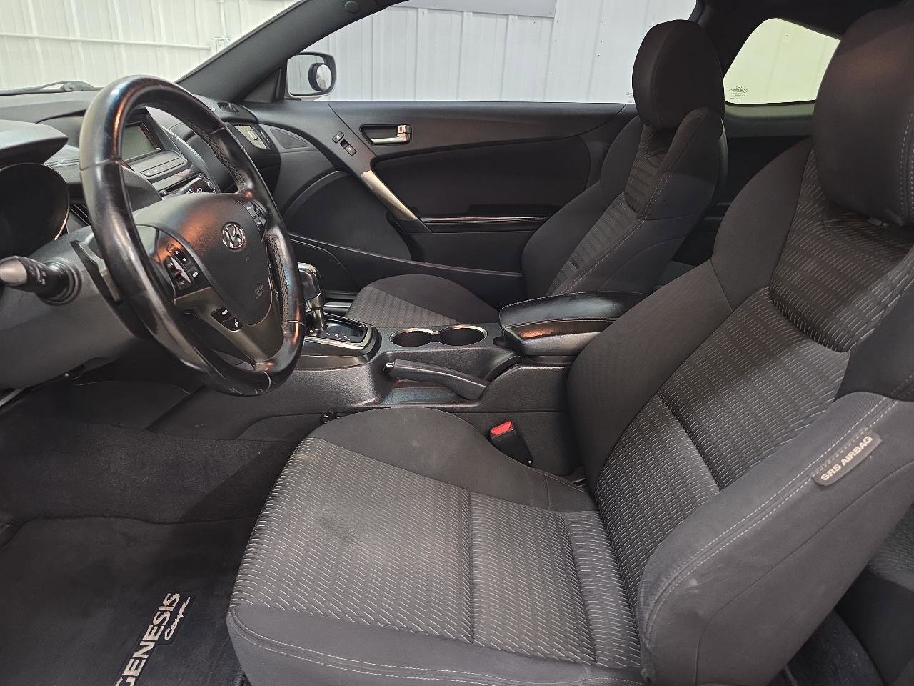 Used 2013 Hyundai Genesis 2.0T image 24
