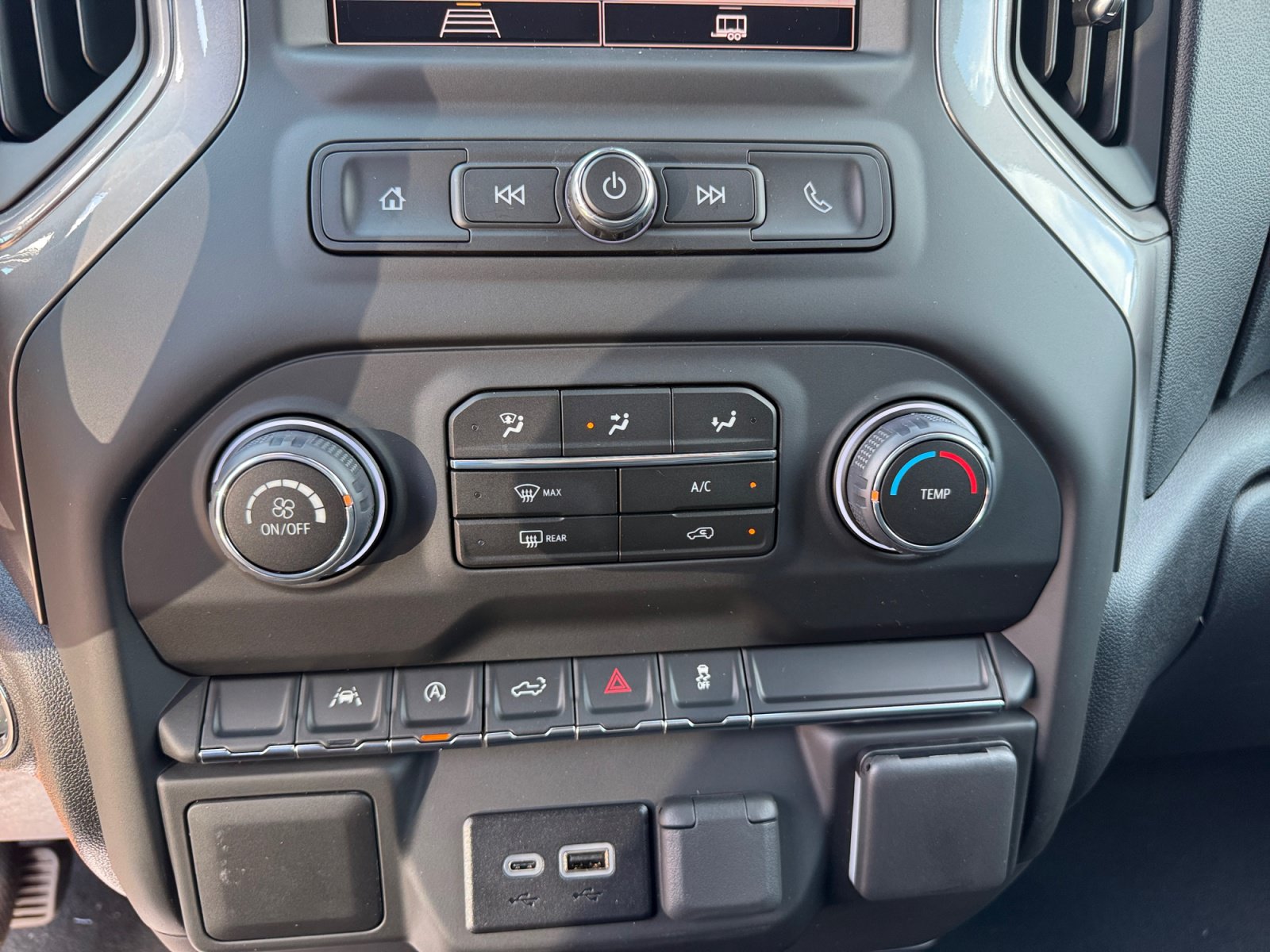 New 2026 Chevrolet Silverado 1500 Custom AWD/4WD image 14