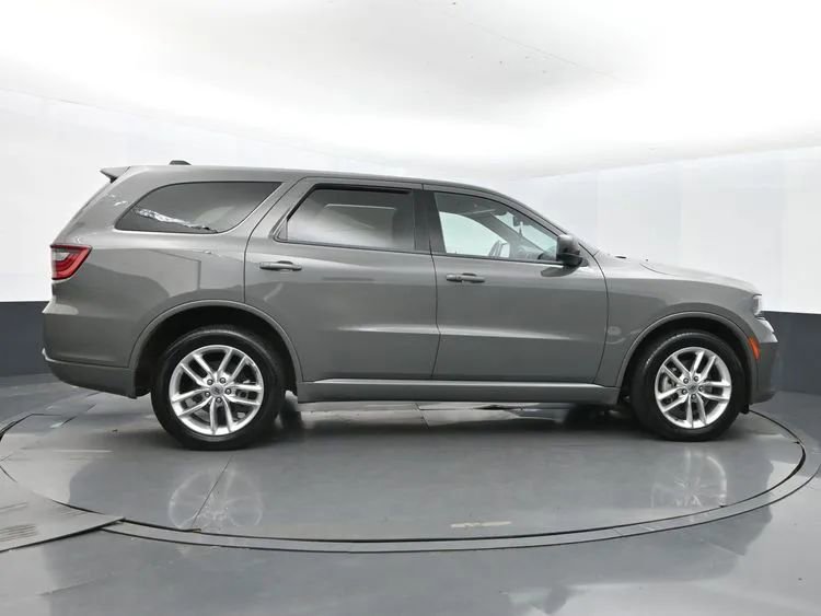 Used 2023 Dodge Durango GT image 4
