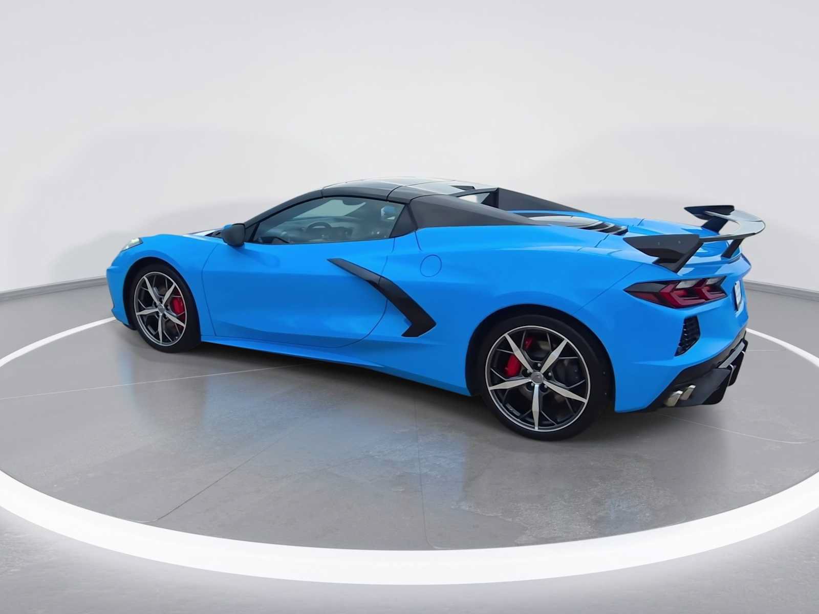 Used 2020 Chevrolet Corvette Stingray Premium Conv w/ 3LT Preferred Equipment Group RWD image 6