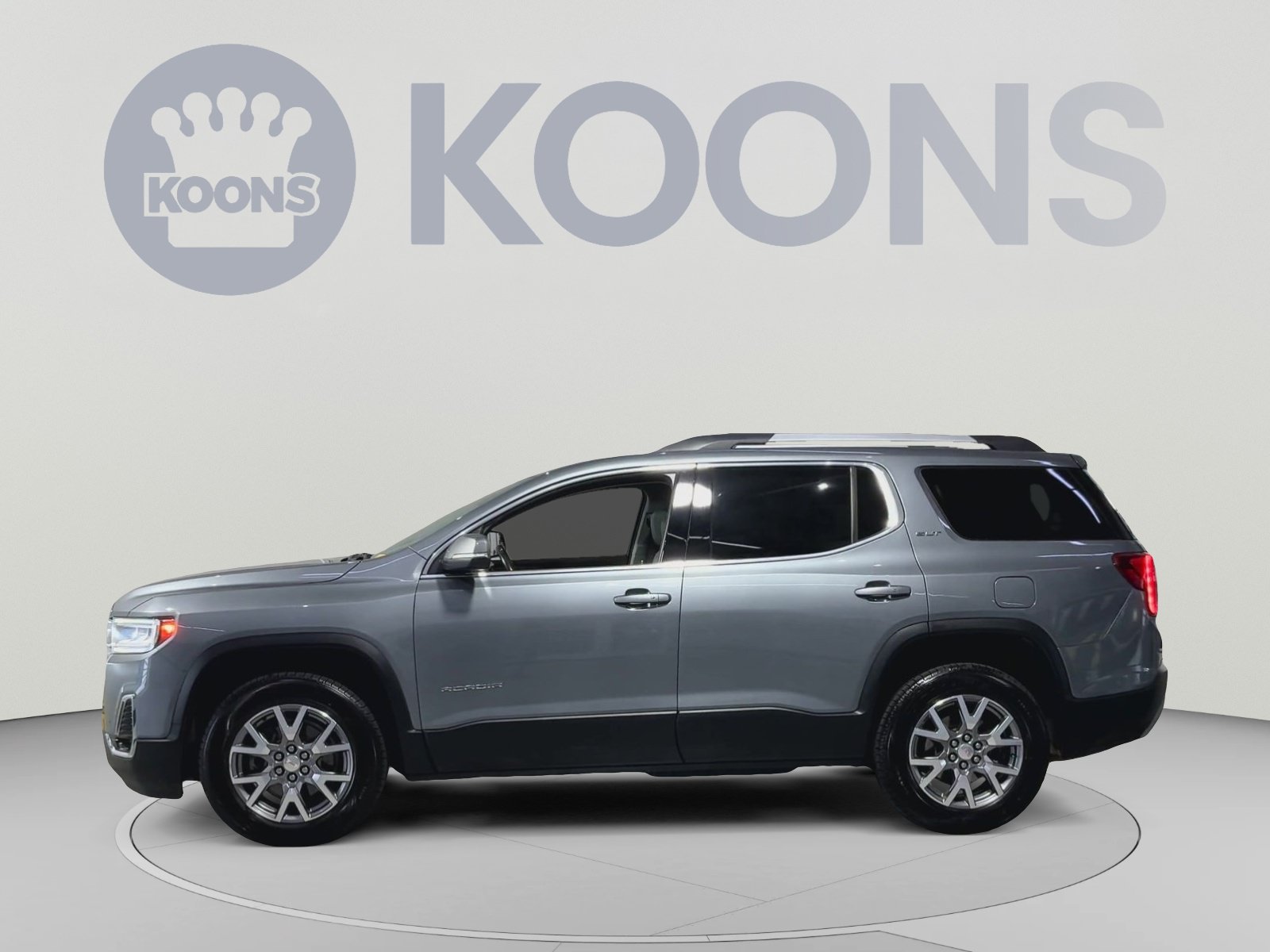 Used 2020 GMC Acadia SLT w/ Driver Alert Package II FWD image 7