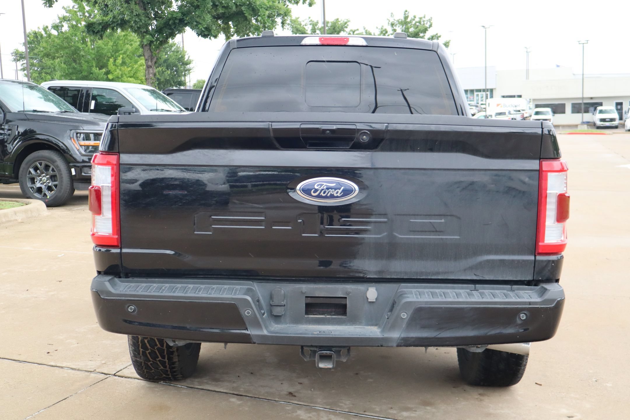 Used 2023 Ford F150 Lariat w/ Equipment Group 502A High AWD/4WD image 4