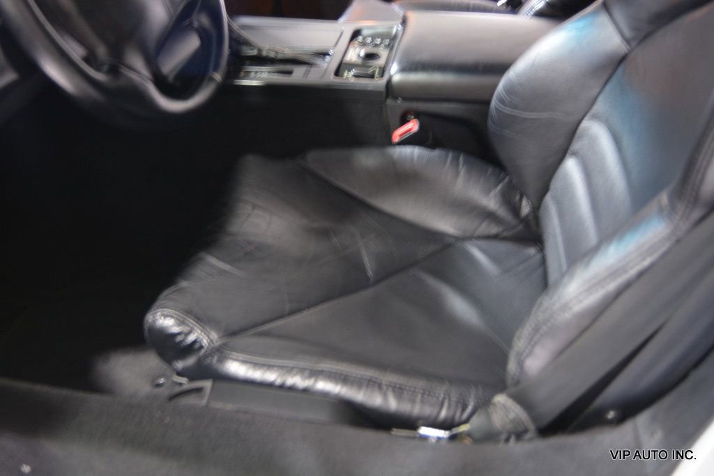 Used 1996 Chevrolet Corvette 2dr Coupe image 18