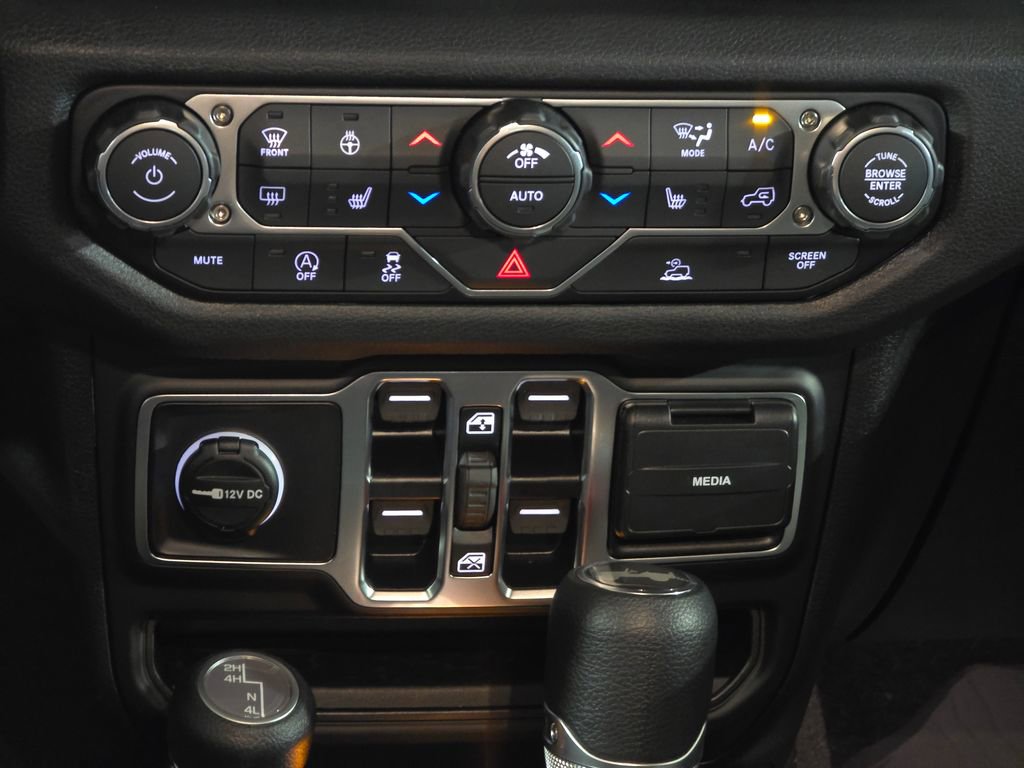 New 2026 Jeep Wrangler Sport S AWD/4WD image 30