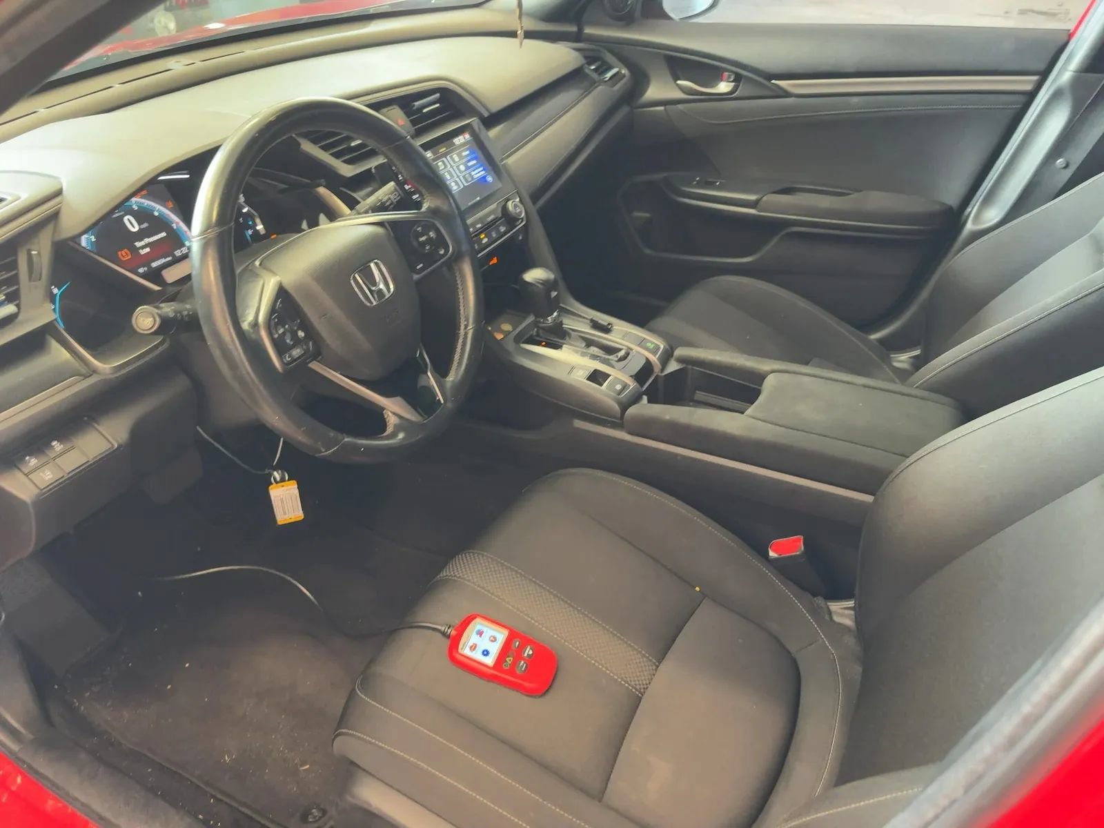 Used 2020 Honda Civic EX image 10