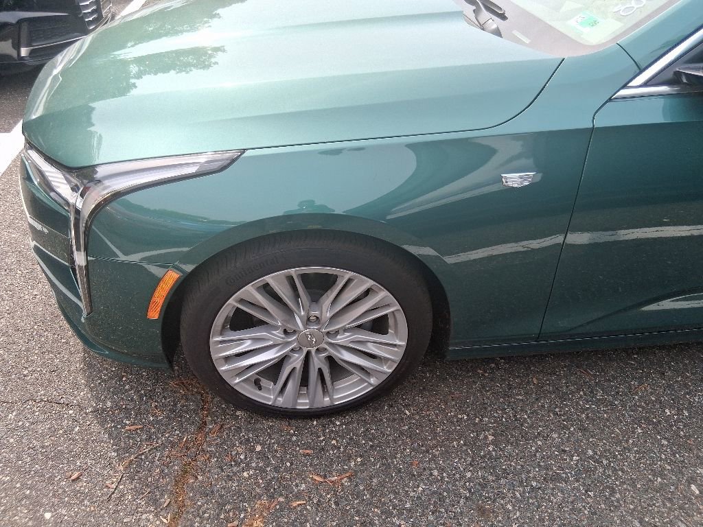 Used 2025 Cadillac CT4 Premium Luxury RWD image 10