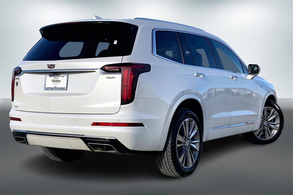 Used 2023 Cadillac XT6 Premium Luxury image 5