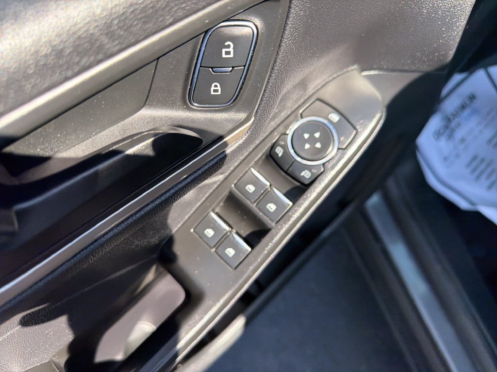 Used 2022 Ford Escape SE w/ Convenience Package AWD/4WD image 11