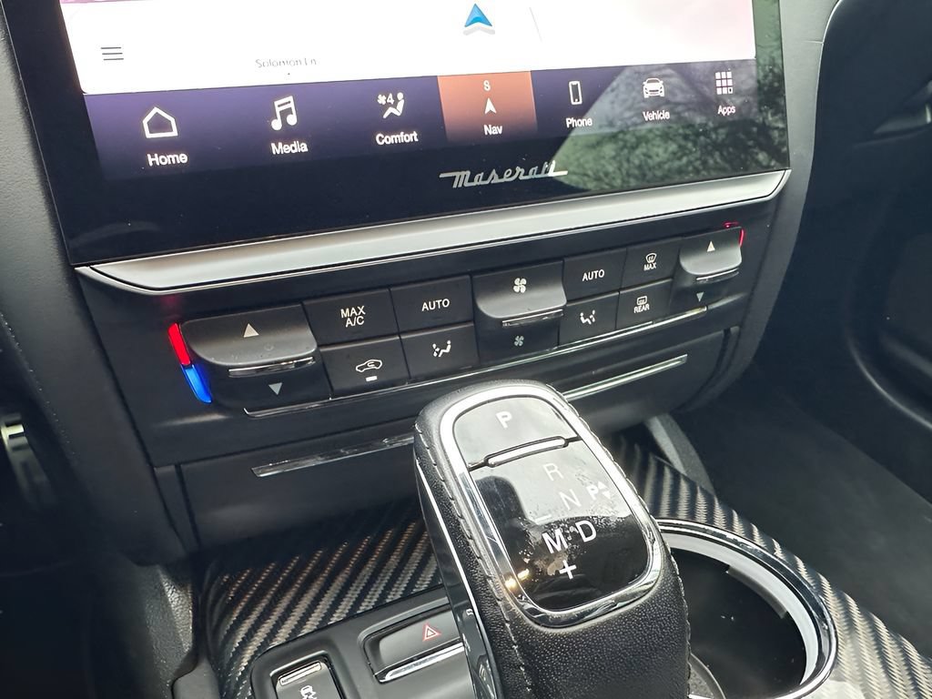Used 2021 Maserati Quattroporte S GranSport RWD image 24