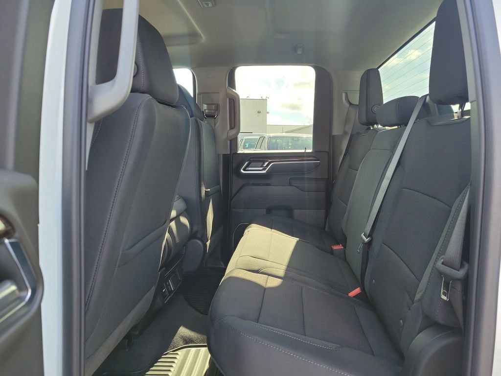 New 2026 GMC Sierra 2500 SLE image 14