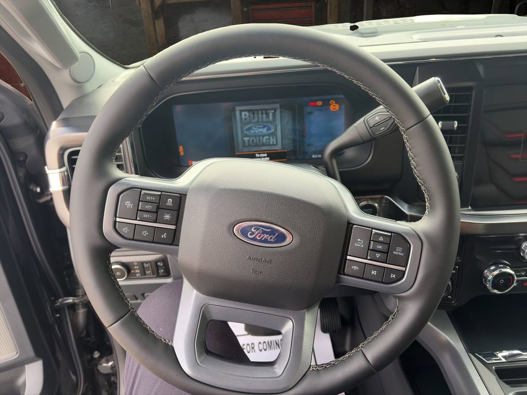 New 2026 Ford F250 Lariat w/ Black Appearance Package image 20