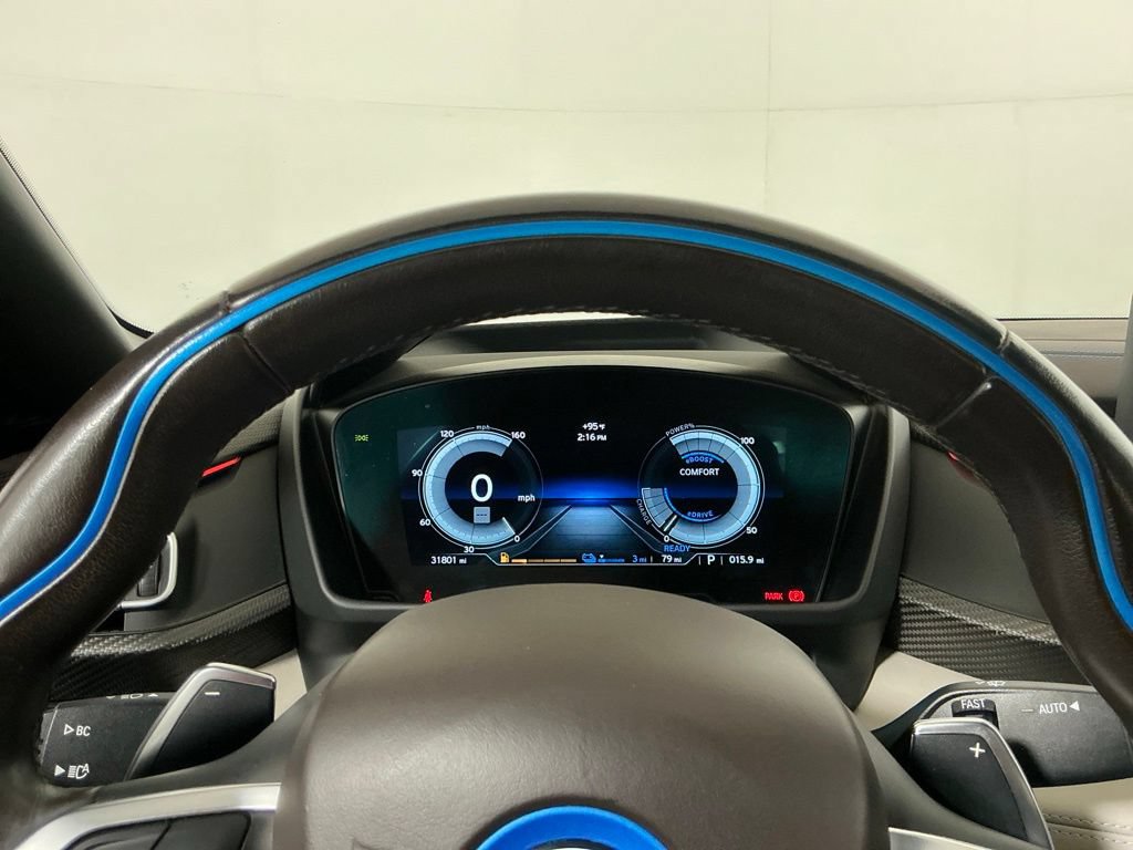 Used 2019 BMW i8 Roadster AWD/4WD image 15