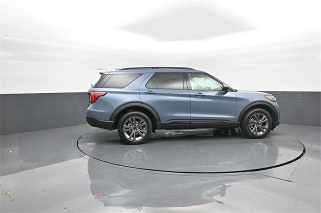 New 2026 Ford Explorer Active w/ Active Comfort Package image 8