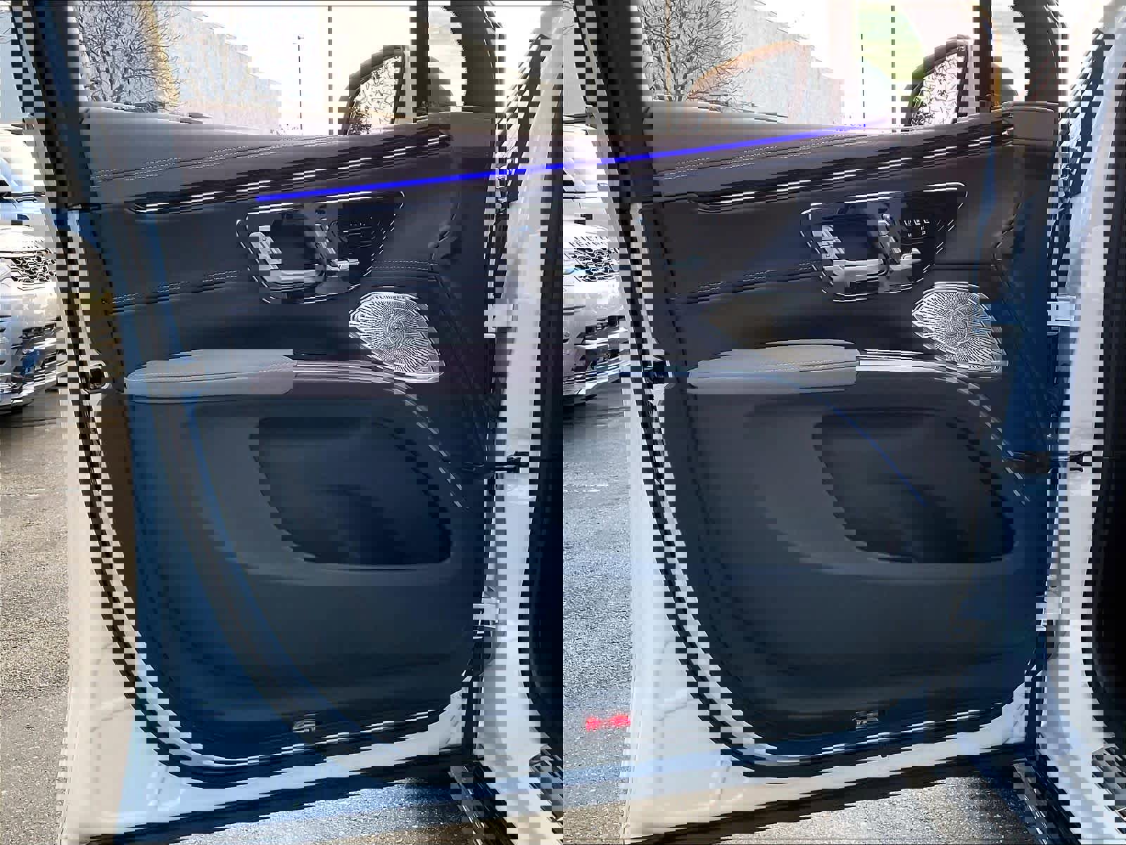 Used 2023 Mercedes-Benz EQS 580 4MATIC SUV image 24