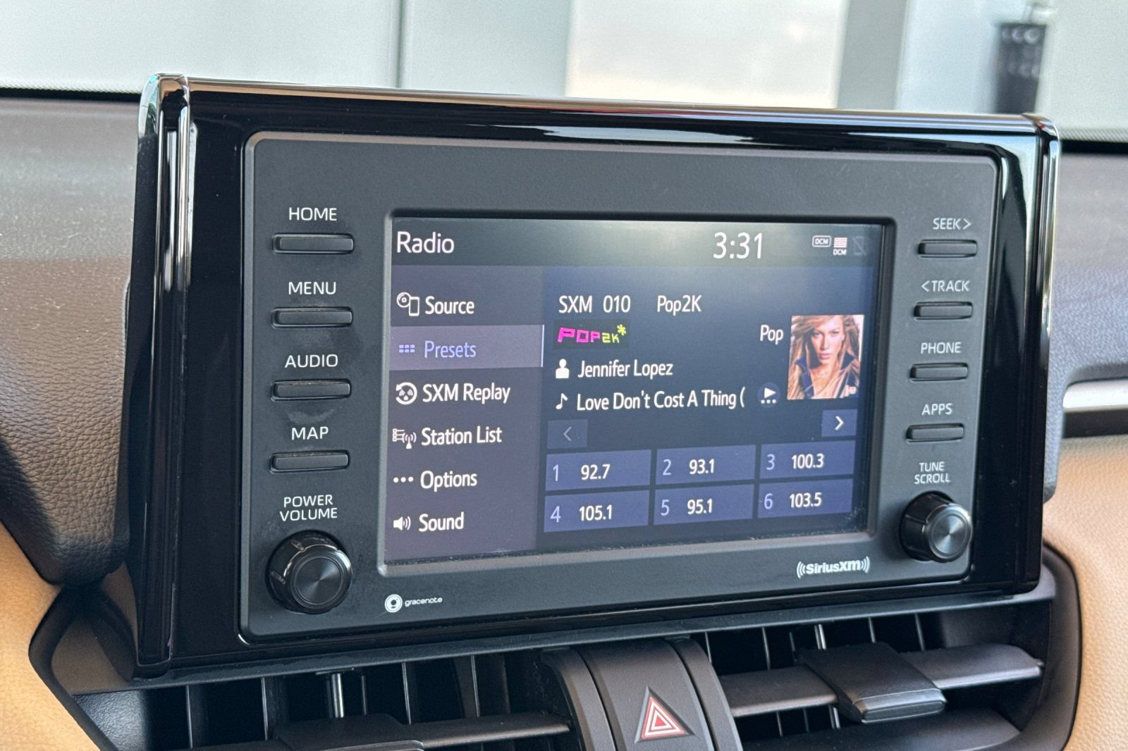 Certified 2021 Toyota RAV4 LE AWD/4WD image 23