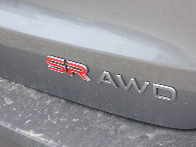 New 2026 Nissan Kicks SR AWD/4WD image 17