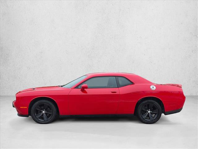 Used 2019 Dodge Challenger SXT RWD image 8