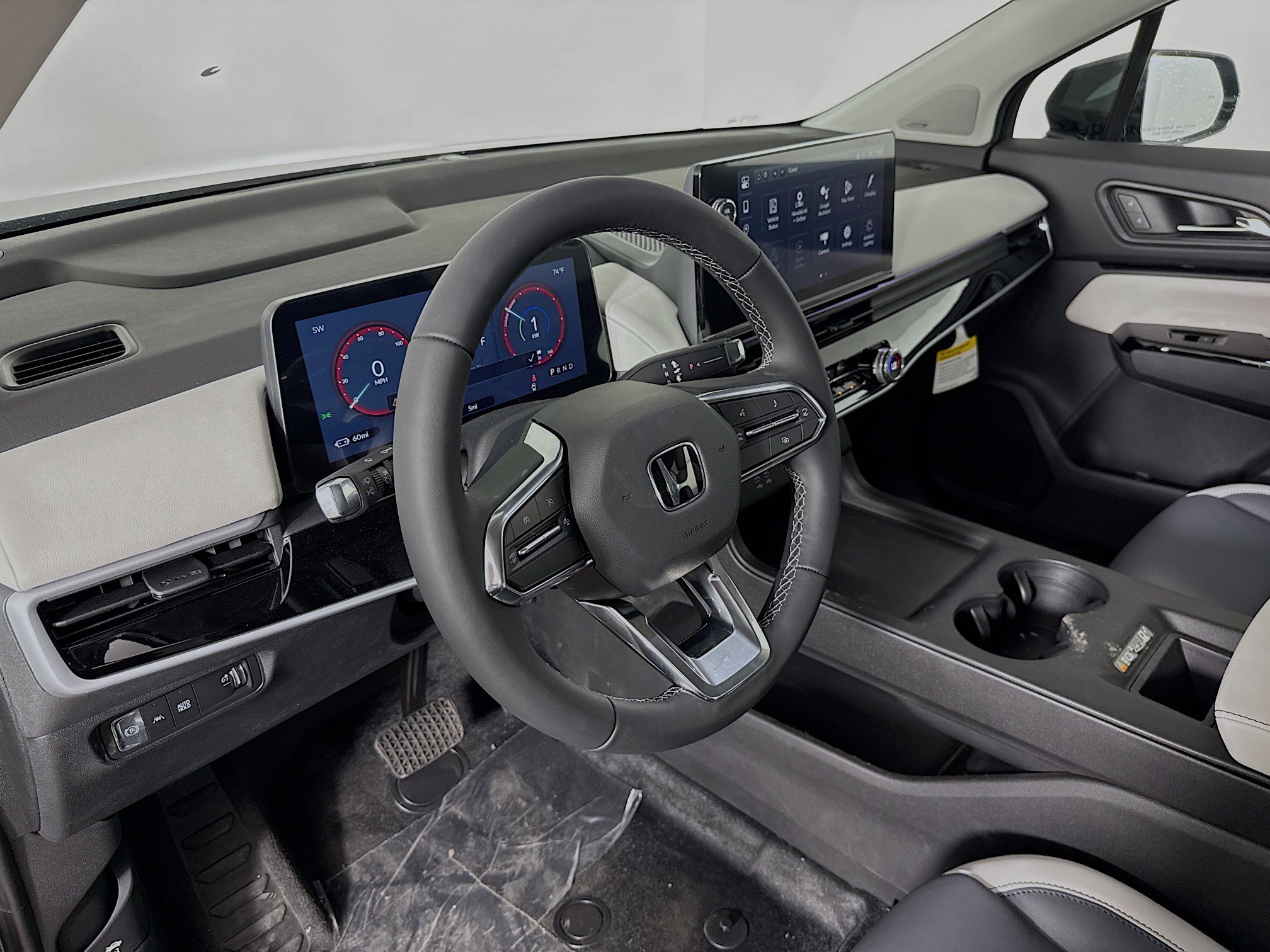 New 2026 Honda Prologue Touring image 8