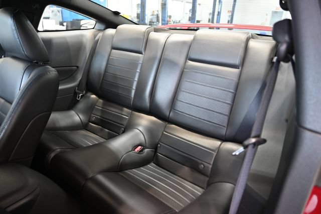 Used 2005 Ford Mustang GT Premium RWD image 12