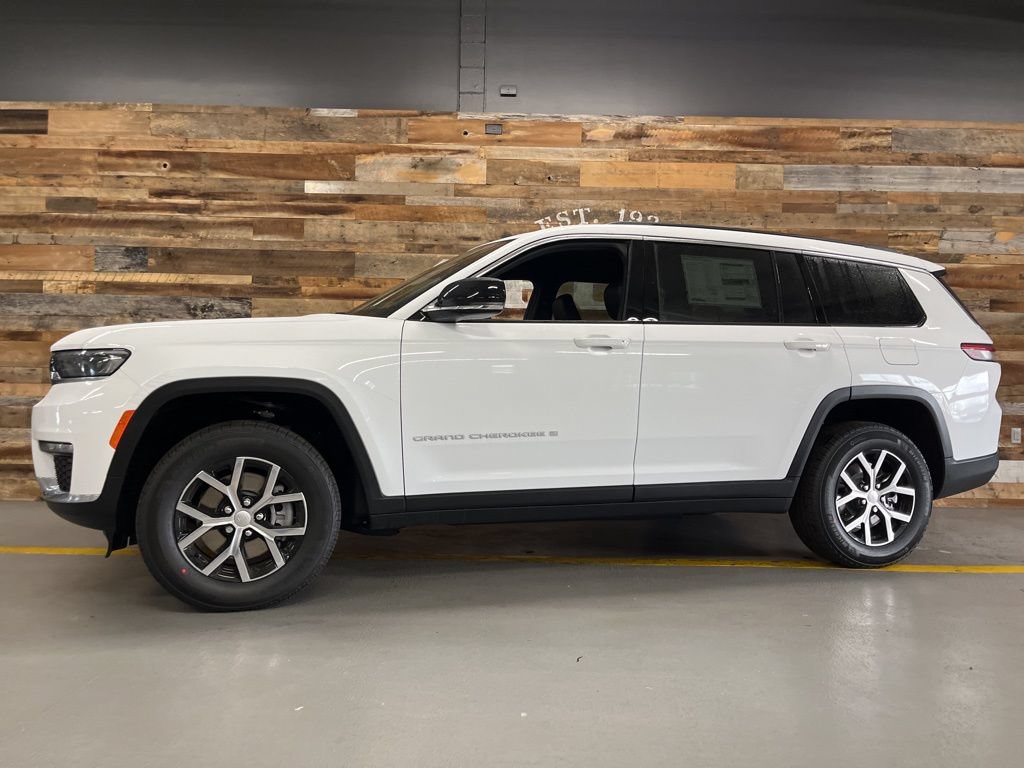 New 2025 Jeep Grand Cherokee L Limited w/ Trailer Tow Package AWD/4WD image 54