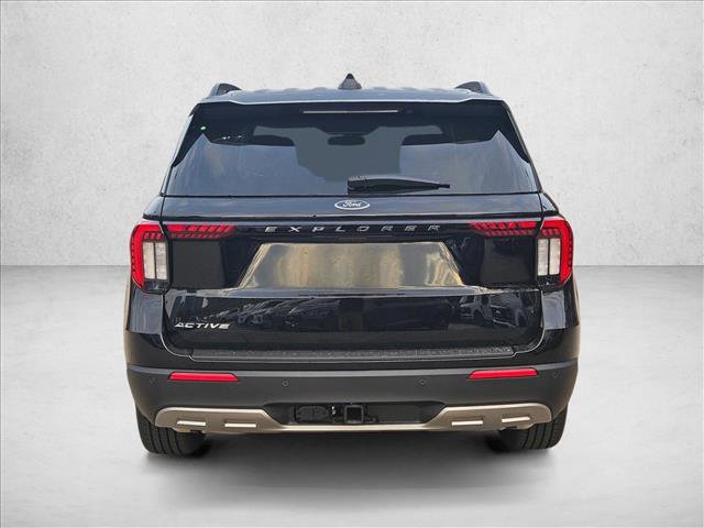 New 2026 Ford Explorer Active w/ Active Comfort Package image 8