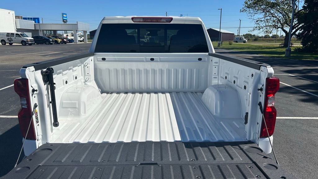 New 2025 Chevrolet Silverado 1500 LT w/ Safety Package image 15