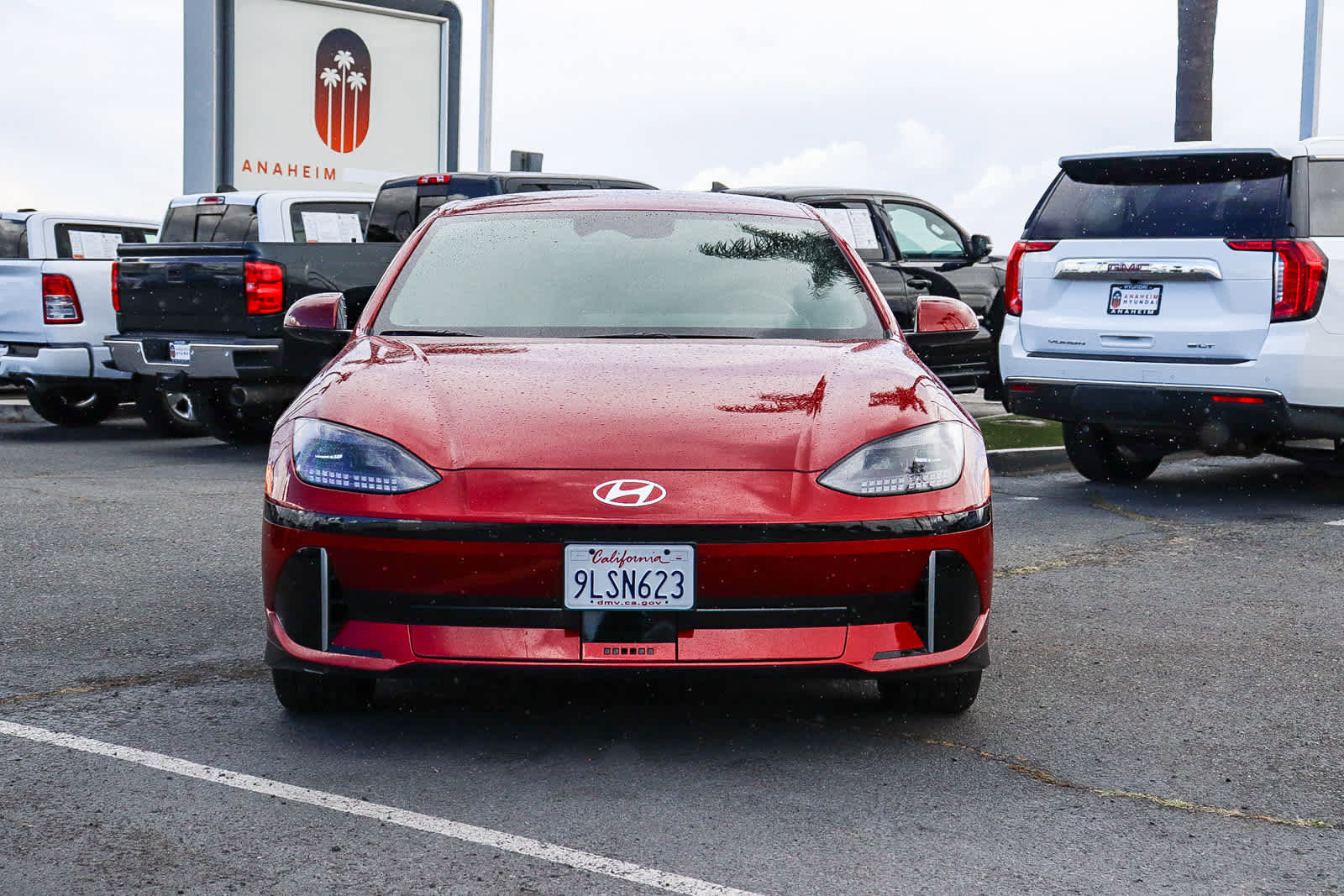 Used 2024 Hyundai Ioniq 6 SEL RWD image 2