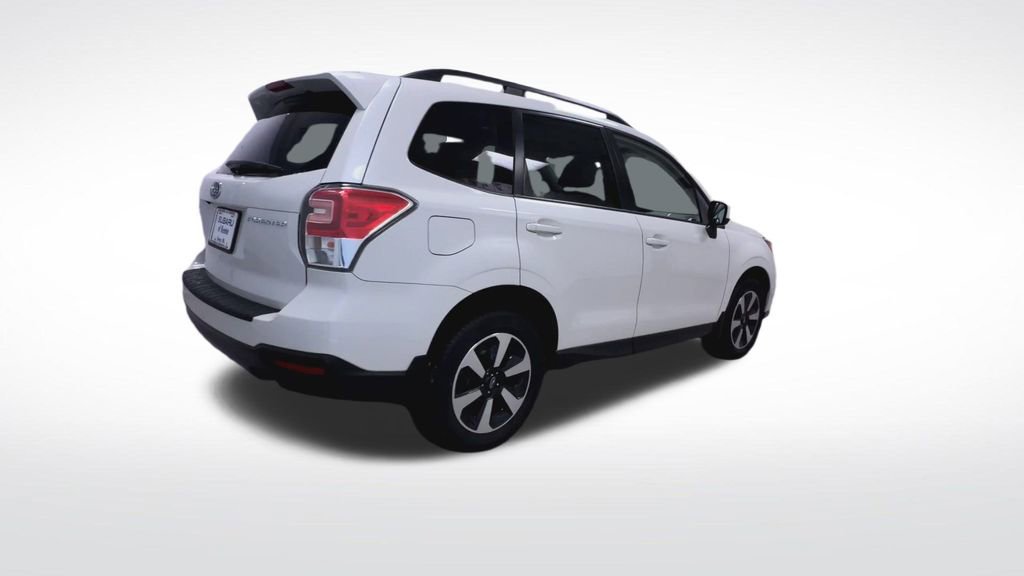 Used 2018 Subaru Forester 2.5i Premium image 8