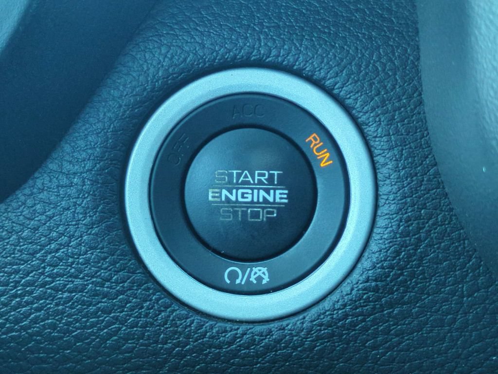 Used 2022 RAM 1500 Big Horn AWD/4WD image 33