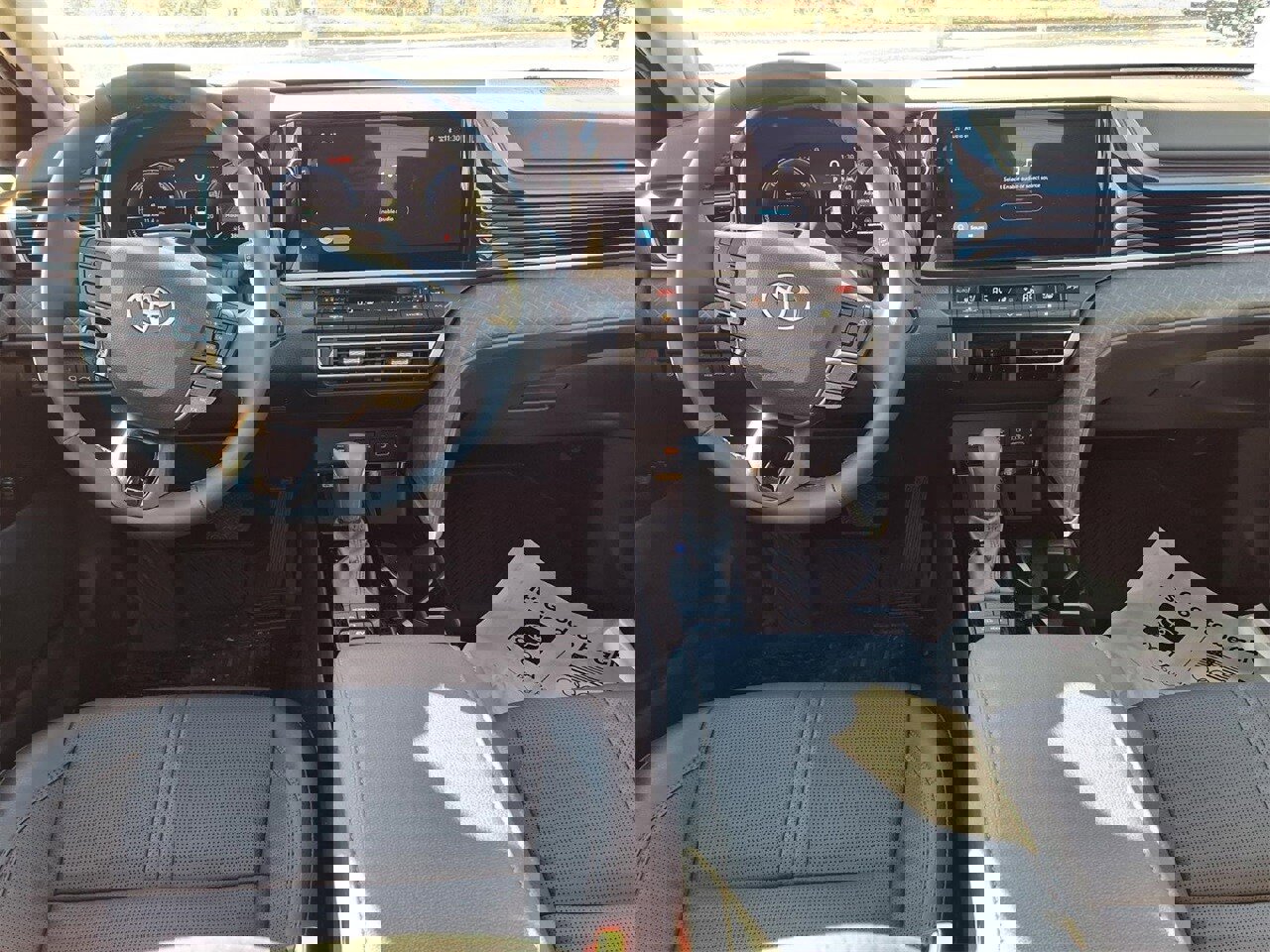 New 2025 Toyota Camry XLE w/ Premium Plus Package image 11