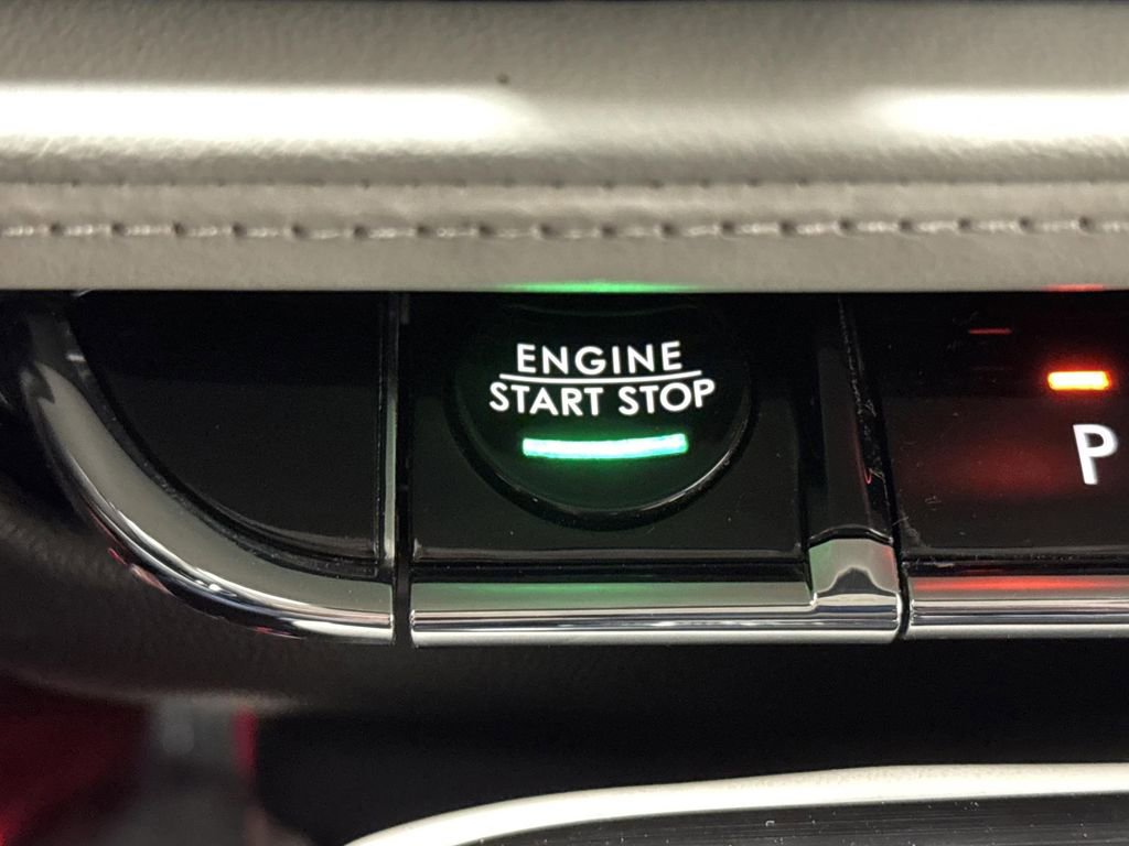 Used 2022 Lincoln Nautilus Black Label w/ Class II Trailer Tow Package image 23