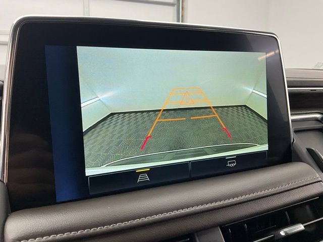 Used 2022 Chevrolet Suburban Z71 image 5