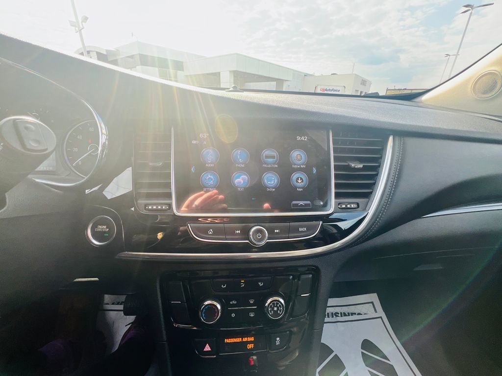 Used 2020 Buick Encore Preferred image 24