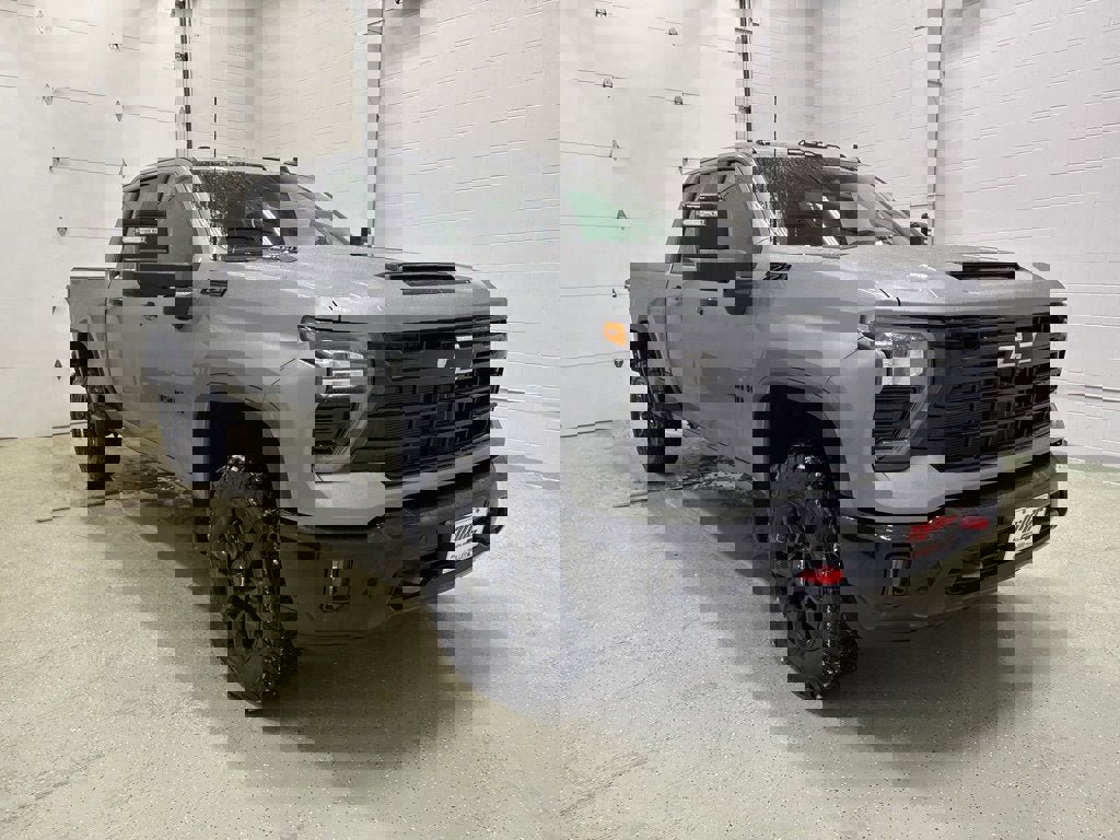 New 2026 Chevrolet Silverado 3500 LT w/ Trail Boss Package image 2