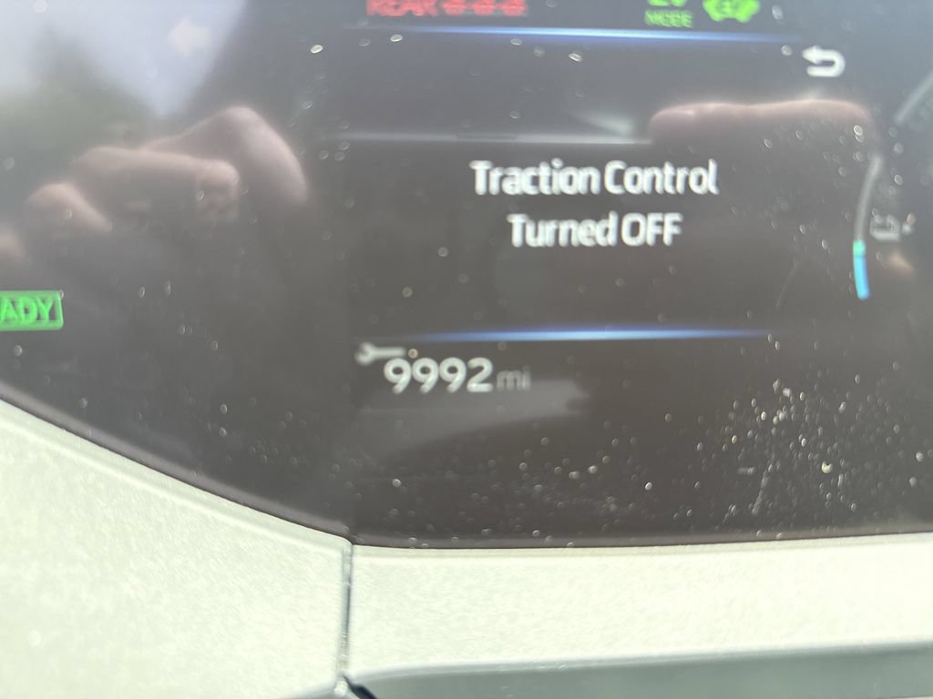 New 2026 Toyota Prius Plug-In Hybrid FWD image 19