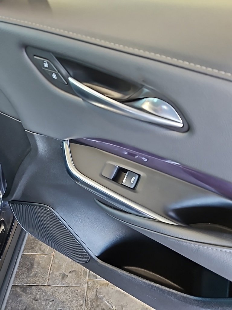 Used 2023 Cadillac XT4 Luxury image 12