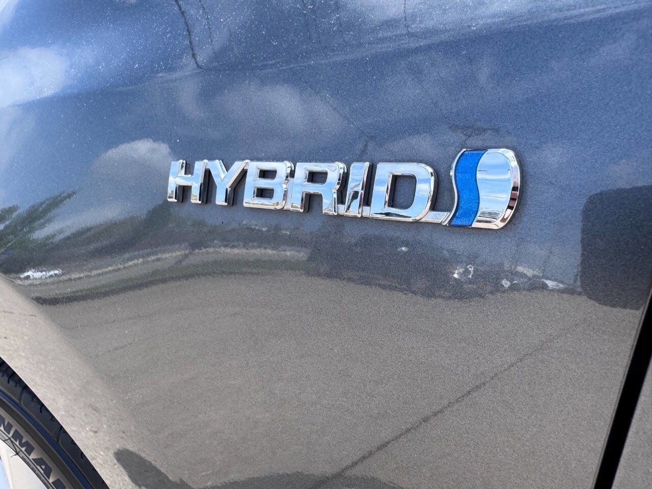 Used 2013 Toyota Prius V Five FWD image 5