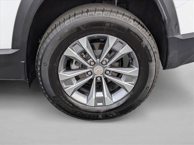 Used 2025 Chevrolet Equinox LT image 24