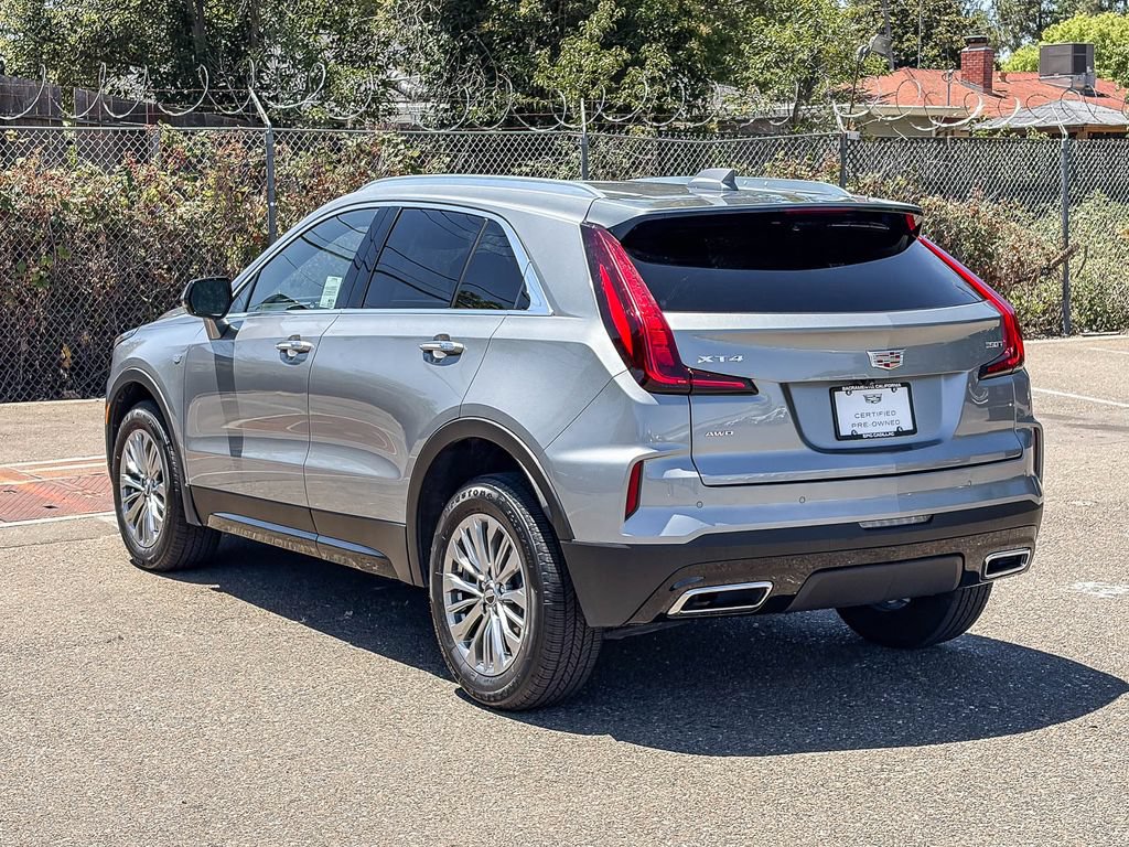 Certified 2024 Cadillac XT4 Premium Luxury AWD/4WD image 2